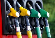 Record pe piaţa din România: Prețul carburanților a depășit pragul de 8 lei pe litru