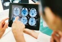 Obiceiul care micșorează creierul și îl îmbătrânește cu 10 ani