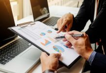 Săptămână de lucru de 4 zile şi în România. Propunerea a fost pusă în dezbatere