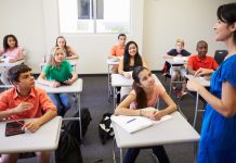 Olimpicii se vor putea înscrie la liceu fără susținerea Evaluării Naționale, potrivit unui proiect de ordonanță de urgență