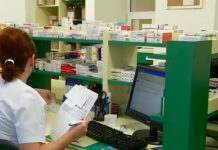 Criză de antibiotice, inclusiv pentru copii, în România. Farmaciștii spun că prețul mic de la noi nu i-ar avantaja pe producători