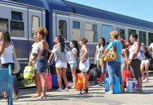 Trenurile Soarelui: CFR Călători introduce 40 de trenuri către litoral și Delta Dunării din weekend