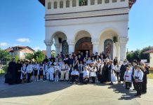 Foto. Peste 100 de copii au participat la Festivalul internațional de toacă de la Victoria