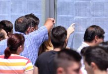 A început înscrierea la liceu. Repartizarea se face în funcție de poziția în ierarhie