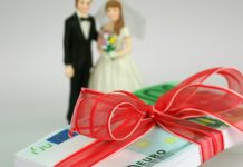 Românii sunt campioni la darul de nuntă, peste Japonia și SUA. Câți bani lasă invitații la nunțile din alte țări