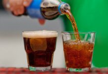 Se scumpesc băuturile cu zahăr sau îndulcitori și berea fără alcool. Guvernul mărește TVA-ul la 19%