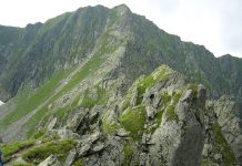 Turist dat dispărut în Munții Făgăraș. De 24 de ore, bărbatul de 38 de ani, n-a mai fost văzut. A fost solicitat elicopterul SMURD