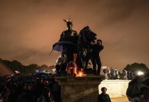 Foto. Regatul Unit este îndoliat (Imagini corespondent Alexandru Radu Popescu)