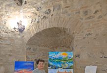 Aurelia Modorcea: ,,Magia culorilor“, expoziţie de pictură în Cetatea Făgărașului