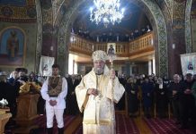 Slujbă arhierească la Voila. IPS Laurențiu a sfințit biserica, iar pr. Sebastian Ivan a fost hirotesit iconom-stavofor