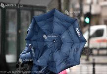 ANM: Informare de ploi şi intensificări ale vântului în întreaga ţară, până luni seara; la munte va ninge