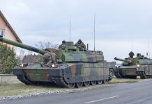 Demonstrație cu tancurile „Leclerc”, la baza NATO de la Cincu