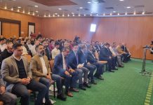 Foto. Adunarea generală a filialei Brașov a Partidei Romilor, organizată la Brașov. Au participat primarii Făgărașului, Drăgușului și parlamentari PSD de Brașov monitorfg