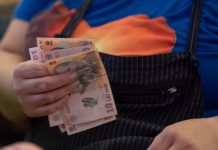 CCR: Plata contribuţiilor de sănătate pentru pensii mai mari de 4.000 lei este neconstituţională