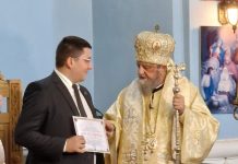 IPS Laurențiu Streza a fost în mijlocul comunității din Vad. Senatorul Marius Toanchină a primit ,,Crucea Șaguniană“ de la Înaltul prelat