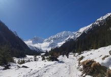 Salvamontiștii au patrulat pe Valea Sâmbetei pentru siguranța turiștilor