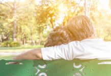 Putem încetini cu adevărat îmbătrânirea? Ce funcționează și câți ani de viață câștigăm