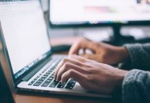 Un tânăr de 18 ani este cercetat pentru acces ilegal la un sistem informatic