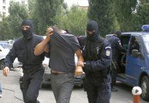 Patru persoane reținute în urma perchezițiilor efectuate în dosarul înșelăciunii prin metoda ,,accidentul“