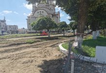 Foto și Video. Haosul din centrul Făgărașului și cârdășia firmelor abonate la banii publici