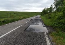 Conducerea CJ Brașov verifică lucrările la drumurile din zona Făgărașului. Cele mai multe probleme, la DJ 105C, Ucea de Jos-Ucea de Sus