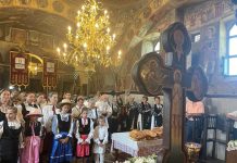 Foto. Două zile de sărbătoare, la Mândra: Festivalul Cepei Roșii