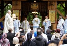 Foto. Pelerinaj la hramul Mănăstirii Brâncoveanu. Astăzi se marchează martiriul Brâncovenilor