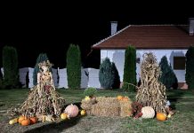 Foto. Toamna la Sâmbăta de Sus. Primăria a împodobit satul cu elemente specifice toamnei