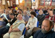 Foto. Asociația Culturală Aurel A. Mureșianu: Lansări de carte: ,,Petru Cadar- o stea pe bolta fotbalului brașovean” de Adrian Toth și ,,Poezii din temniță” de Petre Baicu