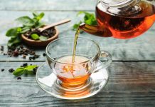Studiu: Ceaiul, mai ales cel negru, poate reduce riscul de diabet de tip 2