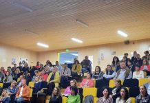 Un nou ajutor social pentru familiile vulnerabile, dar se suspendă alte două. Primarii convocați de Prefect