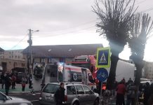 Accident rutier în Făgăraș, în apropierea noului sens giratoriu din 13 Decembrie. O femeie a fost victima accidentului