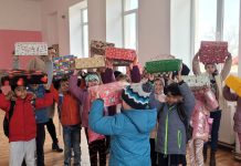 Foto și video. Asociația germană ,,Masa Rotundă” le-a oferit cadouri elevilor din Lisa