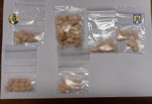 Trei traficanți de ecstasy, prinși în flagrant de polițiști. Bărbații au fost arestați monitorfg