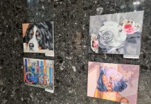 Foto. Vernisajul expoziției cu tablouri realizate de pacienți oncologici, organizat de DGASPC Brașov. Evenimentul este prilejuit de Ziua Internațională a Persoanelor cu Dizabilități