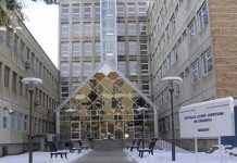 Peste 400 de posturi vacante la Spitalul Județean de Urgențe Brașov. Activitatea spitalului este grav afectată