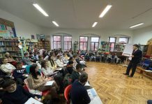 S-a lansat, la Râșnov, primul manual de istorie locală adaptat nevoilor elevilor. Autorul manualului este istoricul Nicolae Pepene monitorfg