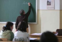 Sancțiuni pentru profesorii care acordă meditații, suspendare șapte ani de la catedră