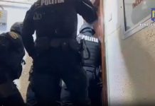 Video. Trei persoane, arestate pentru trafic de droguri. Bărbații vindeau canabis, în județul Brașov, pentru sume între 40 și 900 lei