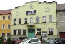 Video. Scandalul parcărilor din Făgăraș. ,,Să plătească primarul amenzile că el a distrus parcările“. Mașina de vot și USR, împotriva voinței făgărășenilor monitorfg