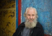 Foto. ,,A(live)“, expoziție de pictură contemporană cu maestrul Vasile Mureșan Murivale