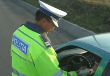 Șofer fără permis de conducere, identificat pe DN 73, la Perșani. Bărbatul de 34 de ani are dosar penal