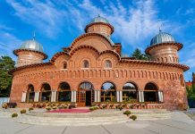 Mănăstirea Curtea de Argeș, necropola Regilor României. De la cezar până la Dumnezeu și înapoi… mirându-ne