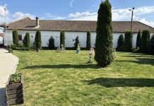 Comuna Sâmbăta de Sus, finalistă în competiția ,,Destinația anului 2024“, la categoria ,,Sat de poveste“. Este singura destinație din Țara Făgărașului în competiție. Legendele satului