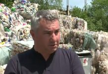 Supărat că i-a fost luată ,,jucăria“ ADI ,,ISO Mediu“, primarul Făgărașului, PSD, a început războiul. În cârdășie cu Fin-Eco, a semnat majorarea tarifului de depozitare a deșeurilor la Săcele. Procese pierdute