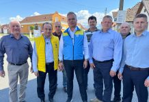 Foto. Zi de campanie în Țara Făgărașului a PNL: Viștea, Ucea și Făgăraș