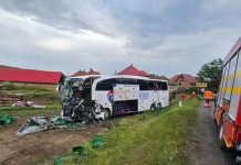 Șoferul autocarului implicat în accidentul grav de la Porumbacu de Jos este în stare critică, la ATI