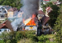 Incendiu la o casă din Codlea