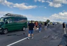 Video.Accident rutier pe DN1, la ieșirea din Făgăraș spre Mândra. Sunt trei victime dintre care două sunt încarcerate