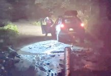 Video. O viitură a blocat drumul de acces spre Vf. Moldoveanu. Sunt turiști blocați în masiv